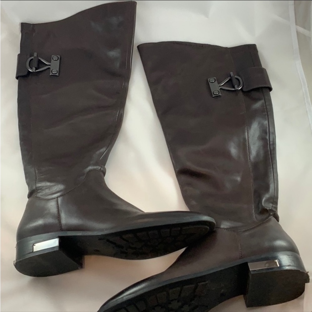 Leather boots made in Italy
